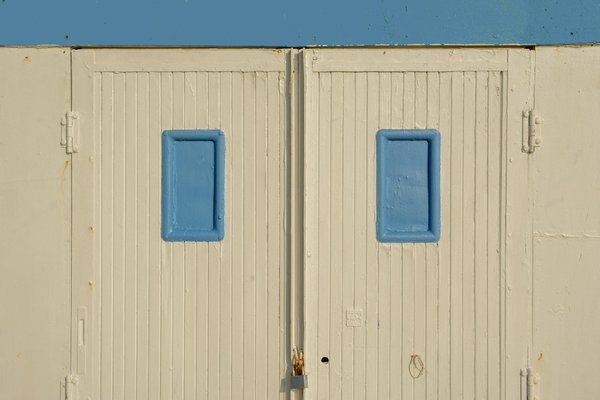 Quels sont les critères pour choisir une maison de vacances en Bretagne avec des cours de cuisine et des visites de phares?